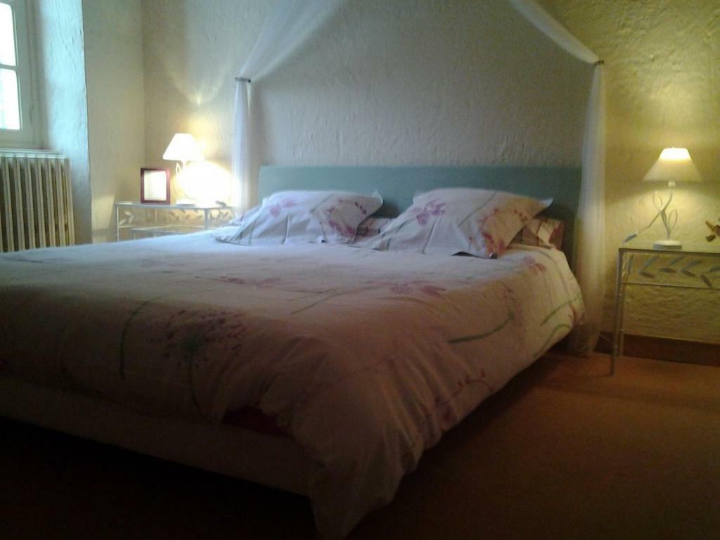 Hotel Domaine Saint Andrieu à Greffeil Extérieur photo