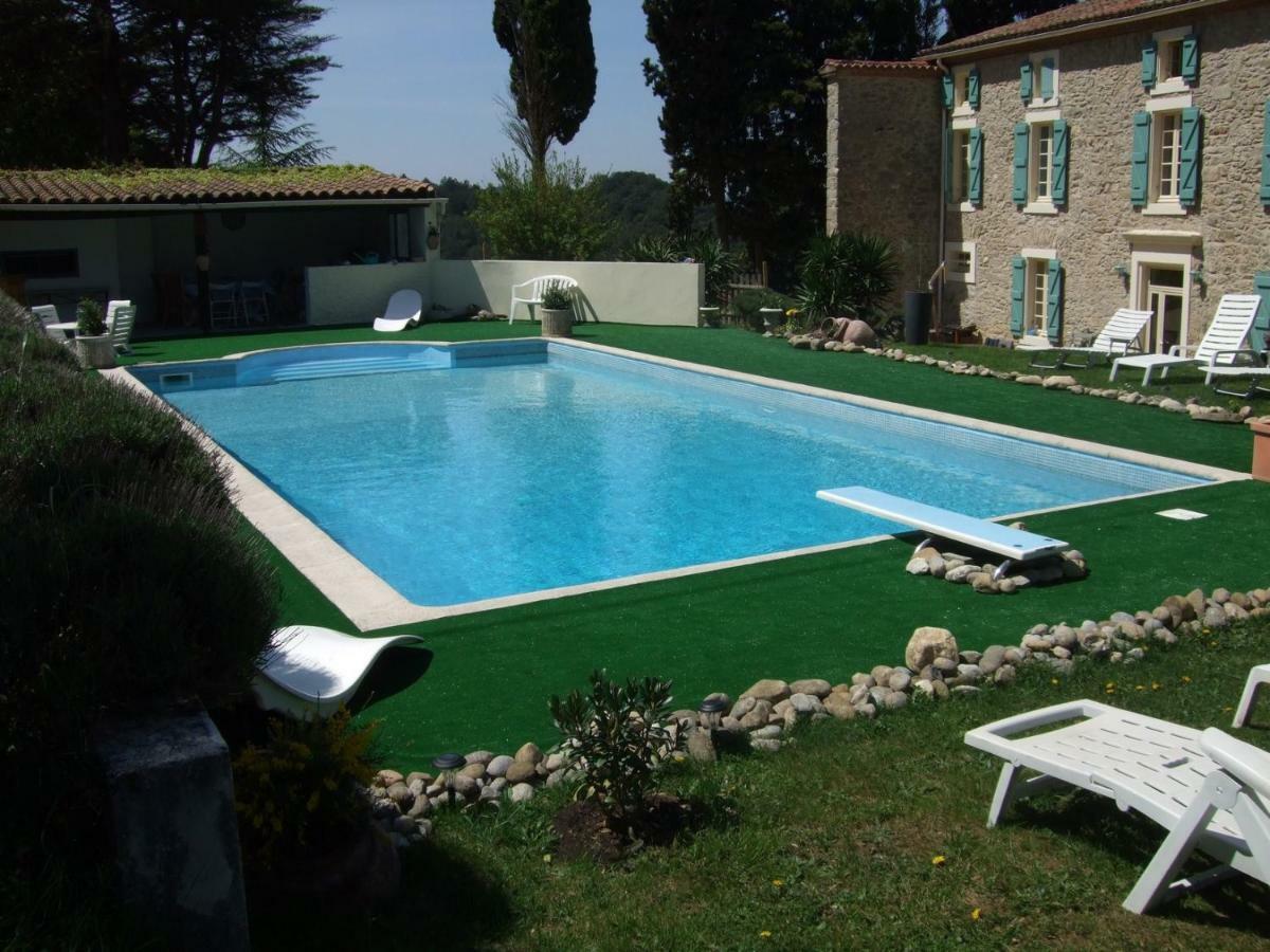 Hotel Domaine Saint Andrieu à Greffeil Extérieur photo