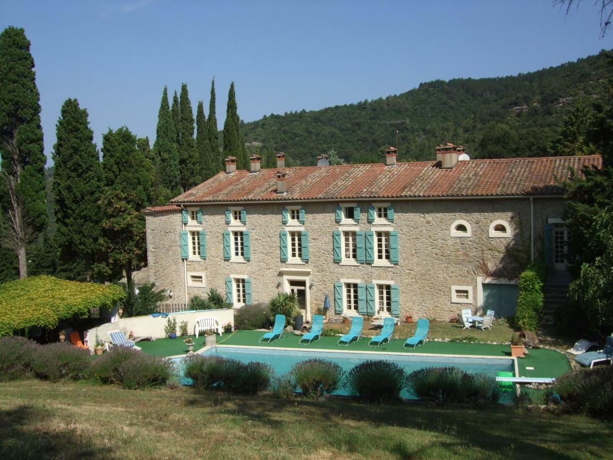 Hotel Domaine Saint Andrieu à Greffeil Extérieur photo